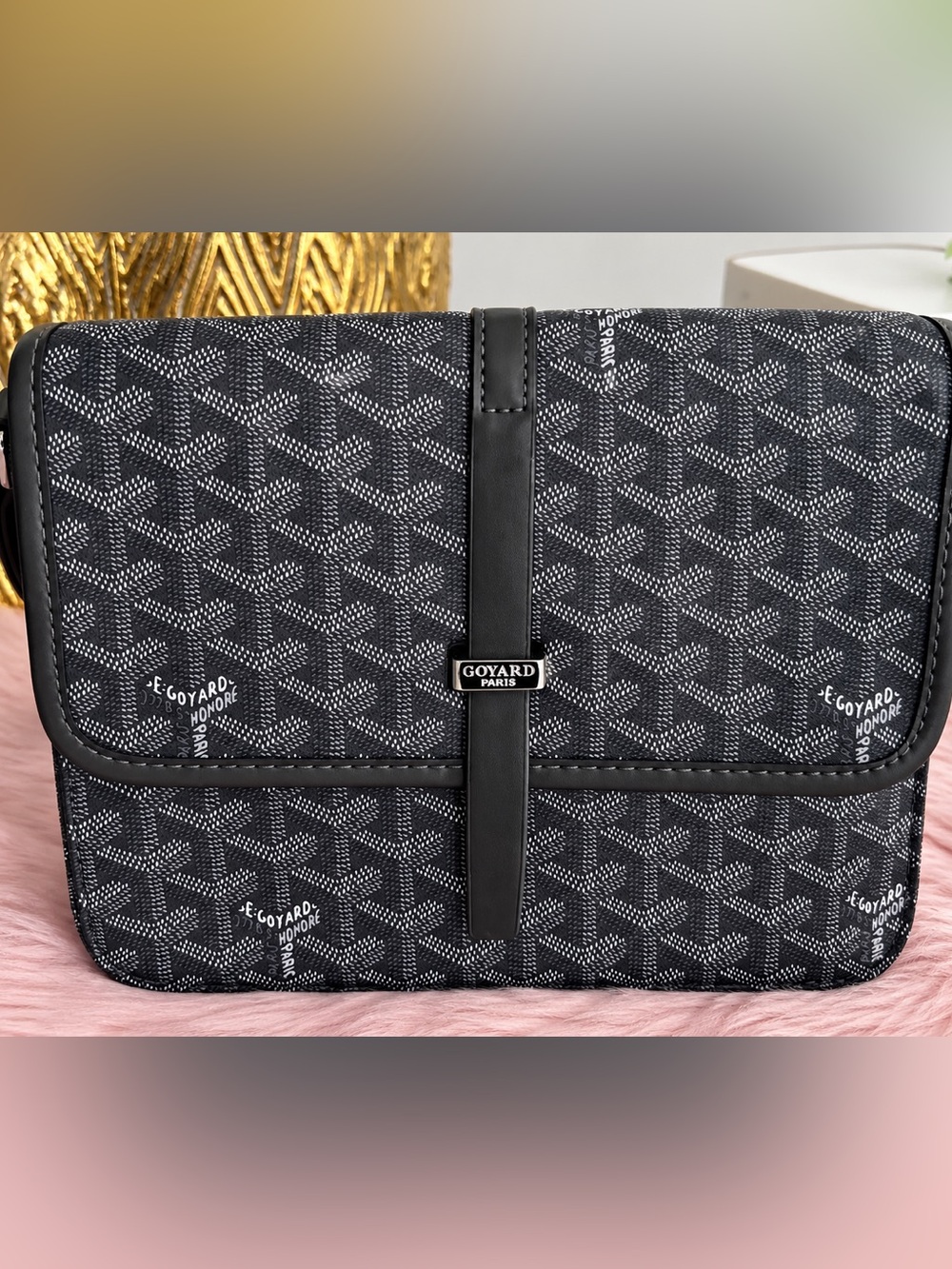 Source Unknown Black Goyard-Style Messenger Bag with Front Strap